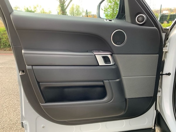 Used Land Rover Range Rover Sport 2018 for sale - 74460912: Photo 26