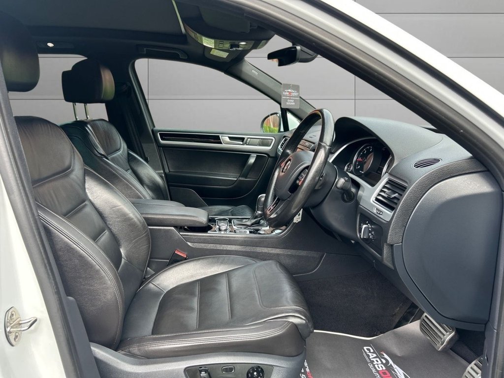 Used Volkswagen Touareg 2016 for sale - 77498416: Photo 11