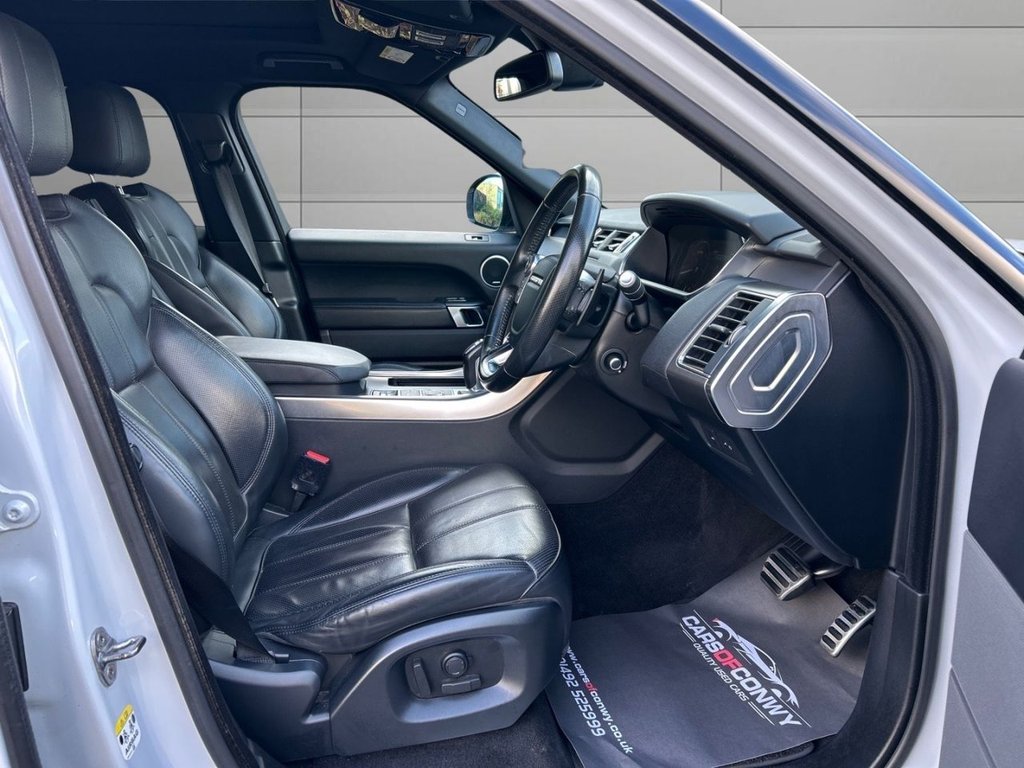 Used Land Rover Range Rover Sport 2016 for sale - 76665812: Photo 11