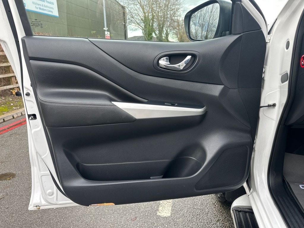 Used Nissan Navara 2019 for sale - 77269163: Photo 27