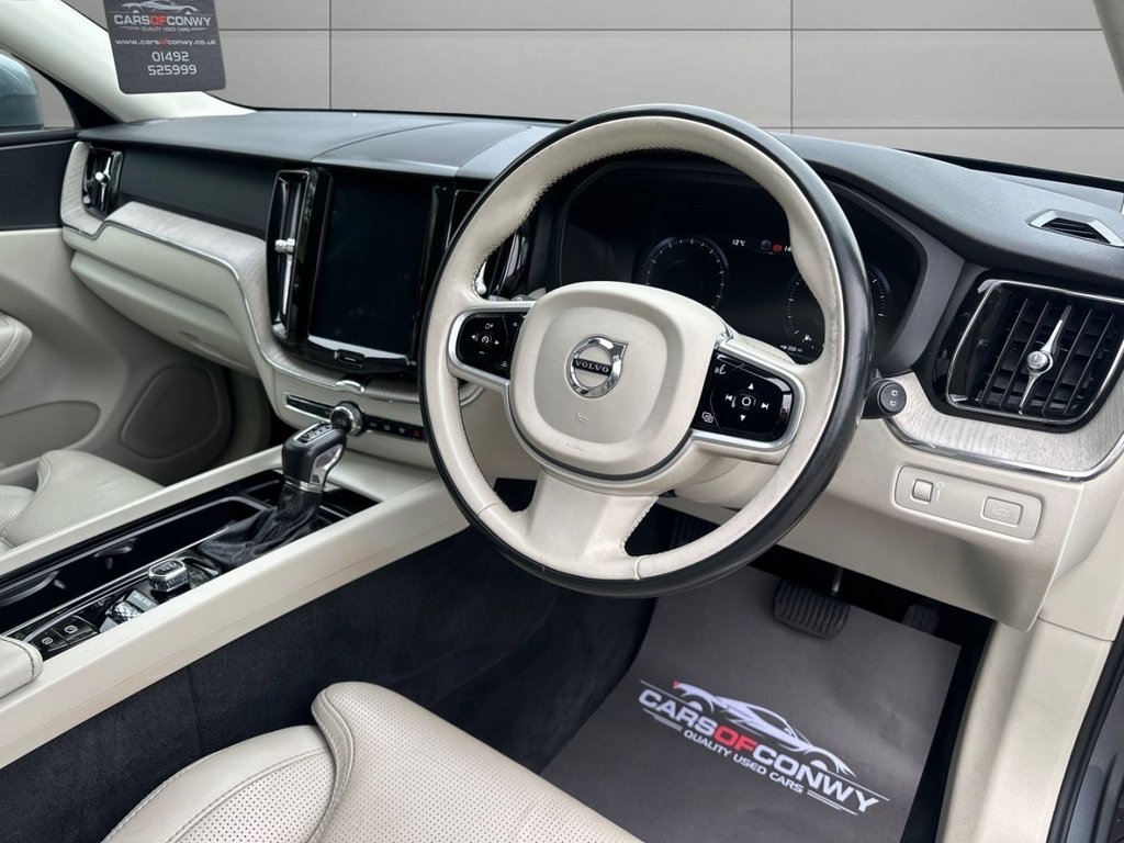 Used Volvo XC60 2018 for sale - 76313231: Photo 9