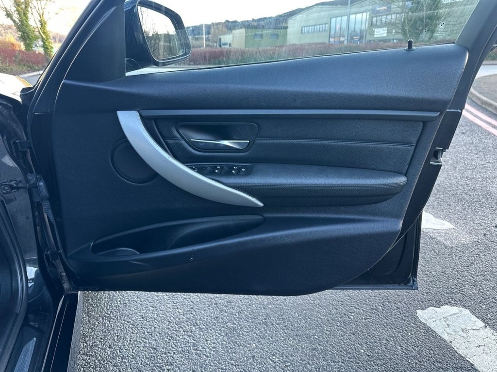 Used BMW 3 Series 2014 for sale - 77020479: Photo 24