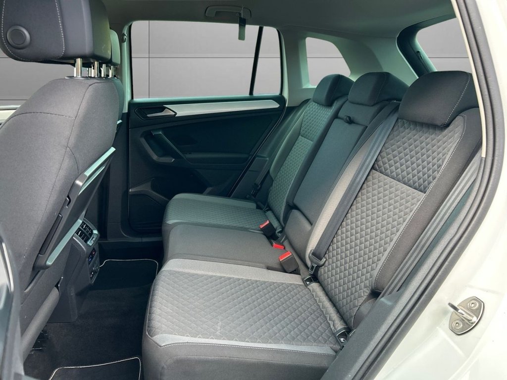 Used Volkswagen Tiguan 2018 for sale - 77088858: Photo 15