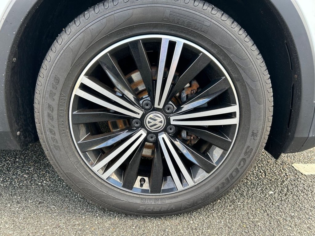 Used Volkswagen Tiguan 2018 for sale - 77088858: Photo 30