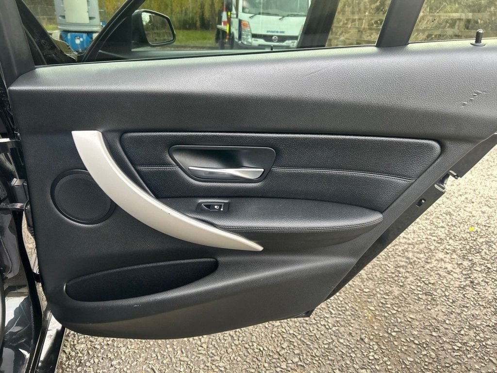 Used BMW 3 Series 2016 for sale - 76966280: Photo 25