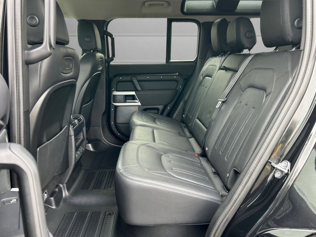 Used Land Rover Defender 2021 for sale - 77780493: Photo 15