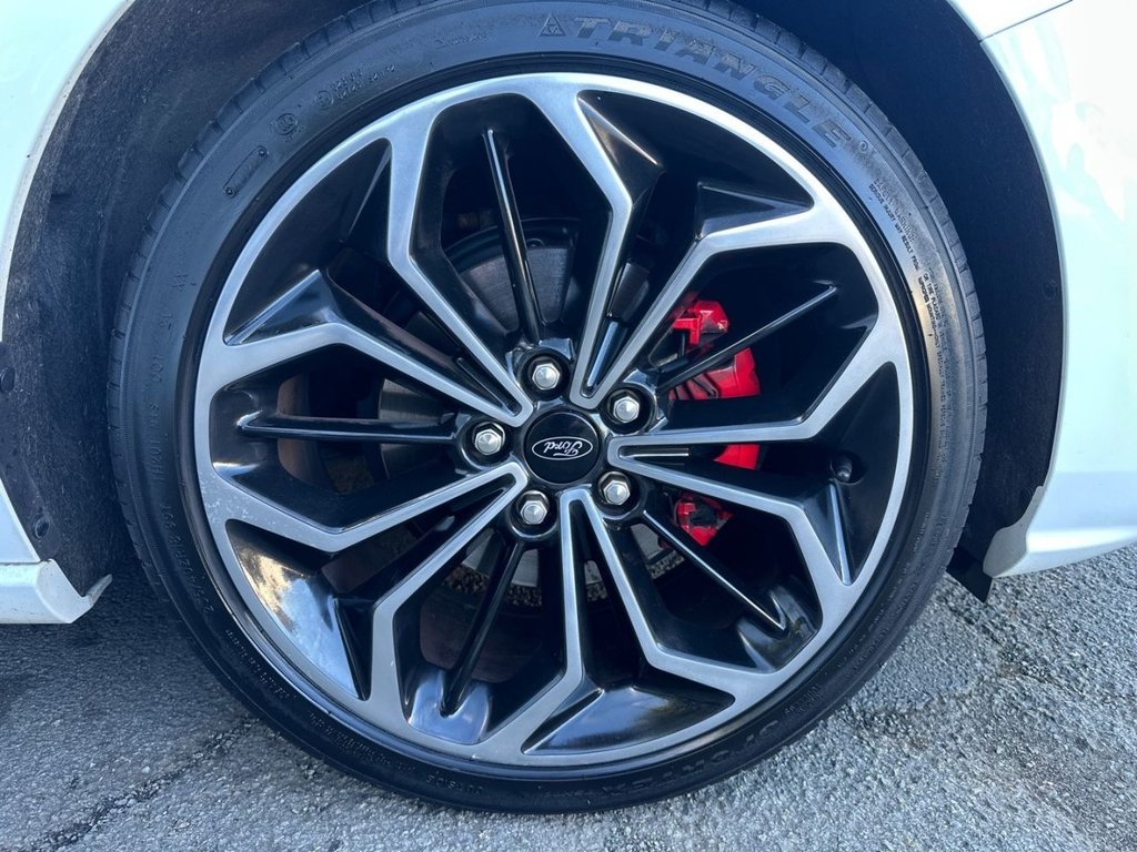 Used Ford Focus 2020 for sale - 76073988: Photo 30