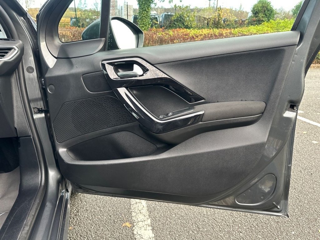 Used Peugeot 208 2012 for sale - 77049003: Photo 22