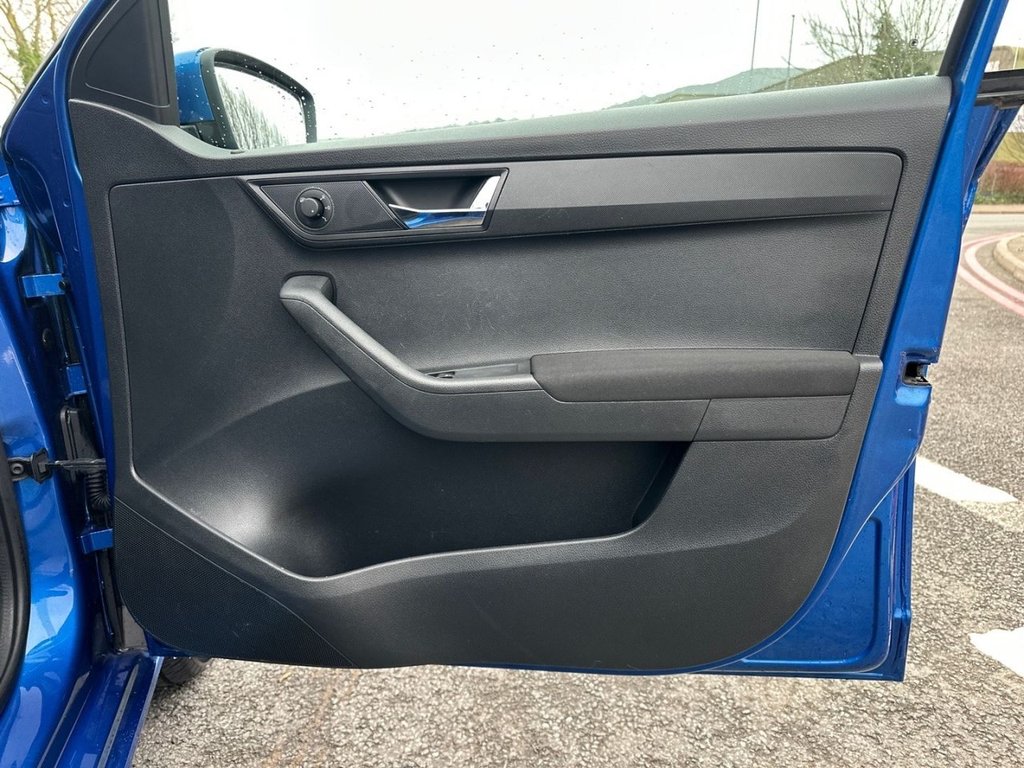 Used Skoda Fabia 2015 for sale - 77088936: Photo 24