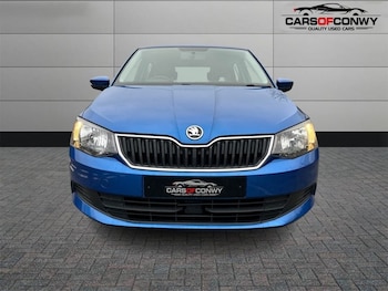 Used Skoda Fabia 2015 for sale - 77088936: Photo