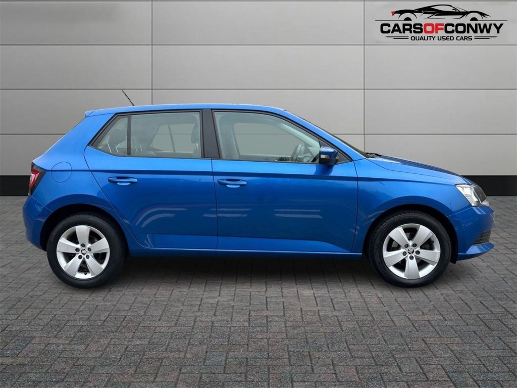 Used Skoda Fabia 2015 for sale - 77088936: Photo 8