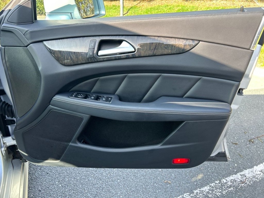 Used Mercedes-Benz CLS 2015 for sale - 77936096: Photo 24