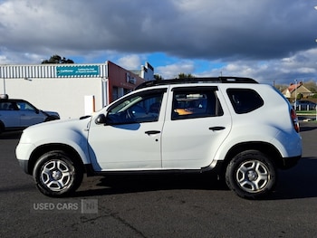 Used Dacia Duster 2017 for sale - 77332279: Photo
