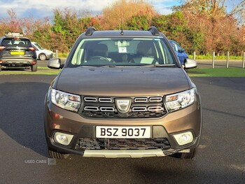 Used Dacia Sandero Stepway 2018 for sale - 76296376: Photo