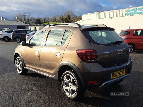 Used Dacia Sandero Stepway 2018 for sale - 76296376: Photo 5