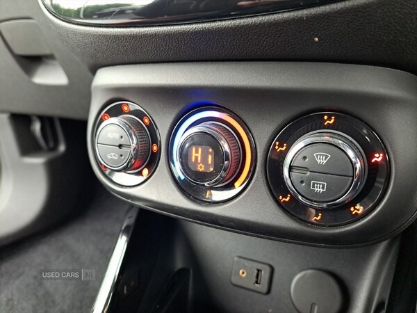 Used Vauxhall ADAM 2014 for sale - 75720996: Photo 16