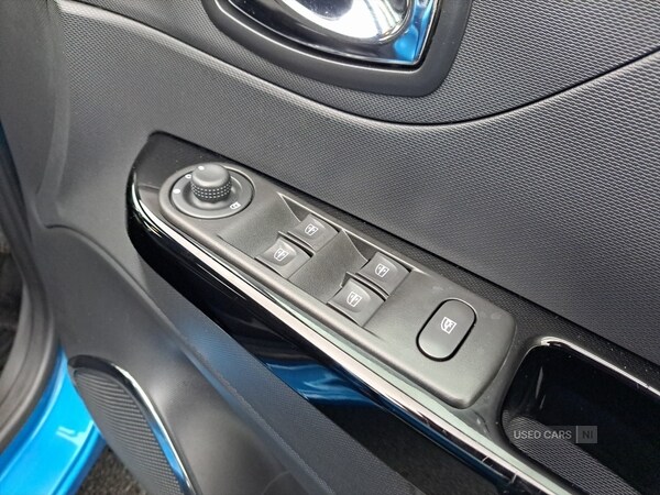 Used Renault Captur 2016 for sale - 76359346: Photo 17