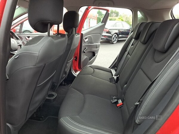 Used Renault Clio 2018 for sale - 76937135: Photo 11