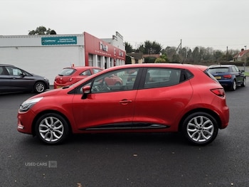 Used Renault Clio 2018 for sale - 76937135: Photo