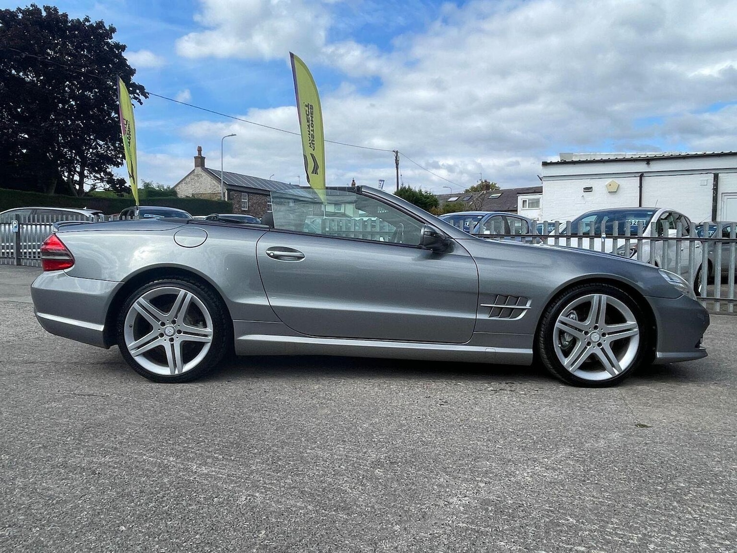 Used Mercedes-Benz SL 2009 for sale - 78149894: Photo 6
