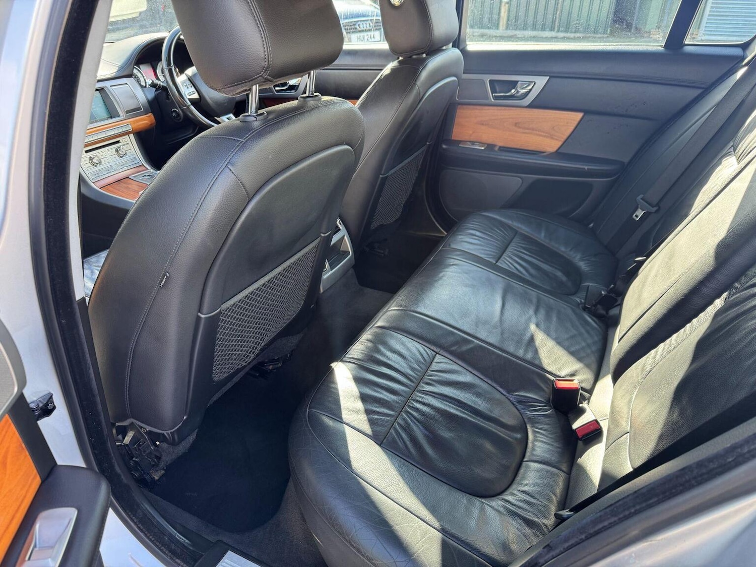 Used Jaguar XF 2011 for sale - 78149884: Photo 17