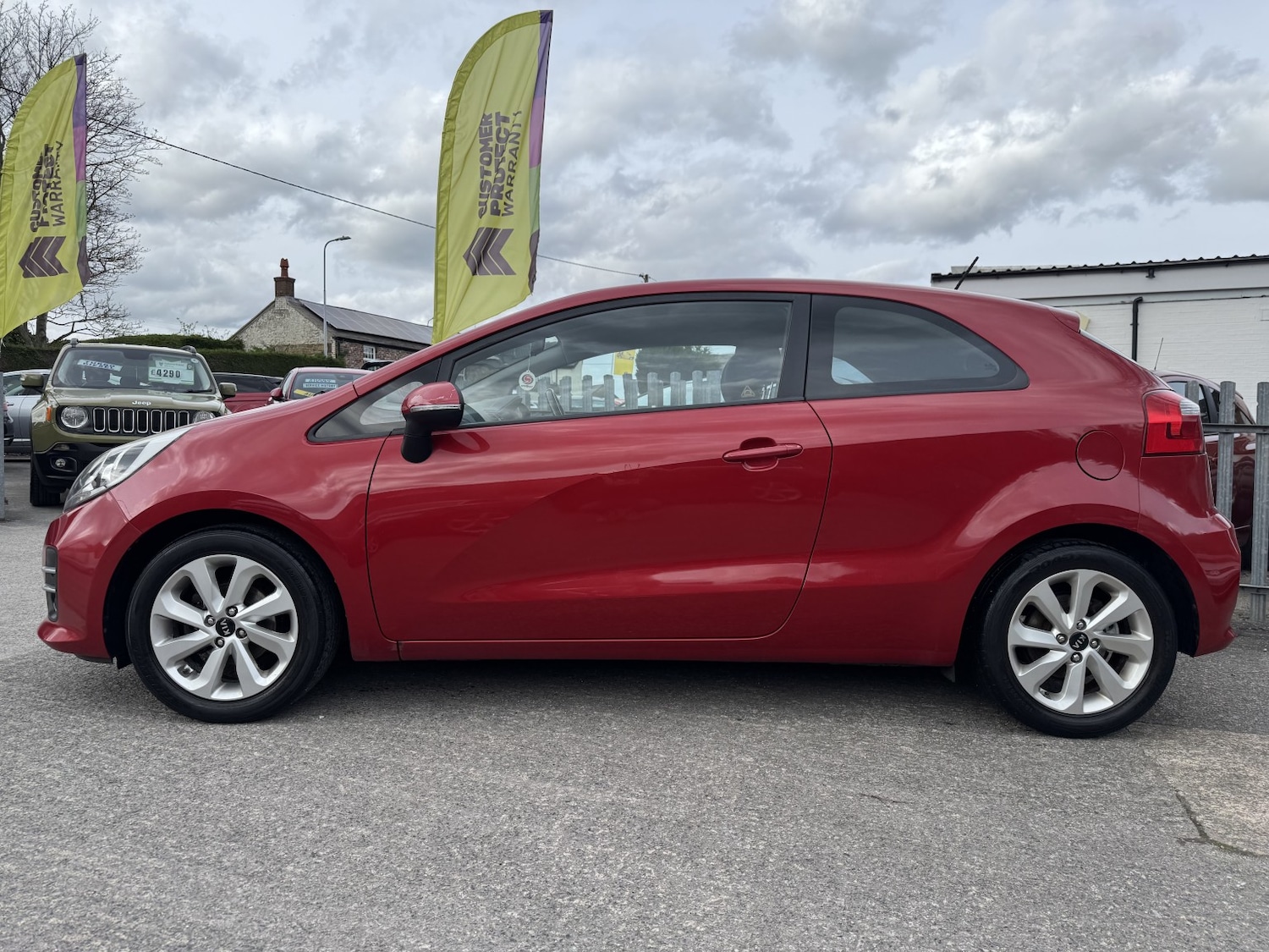 Used Kia Rio 2015 for sale - 78149875: Photo 2