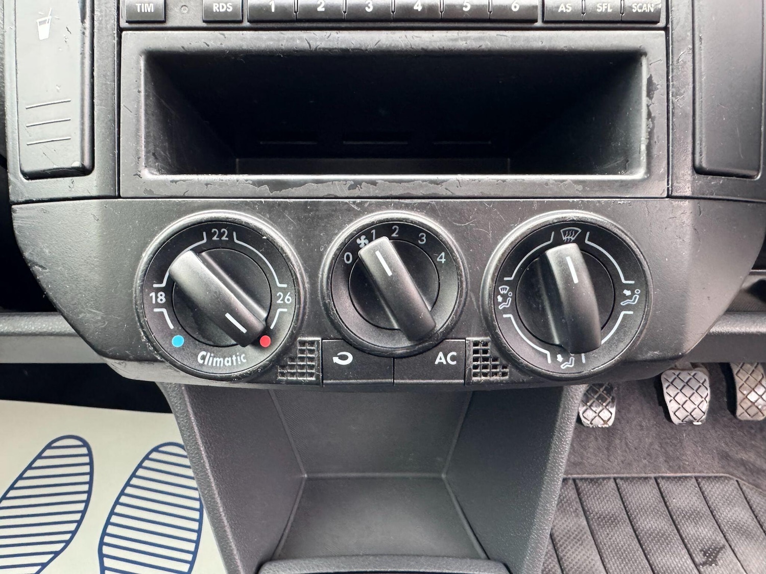 Used Volkswagen Polo 2003 for sale - 77784646: Photo 21