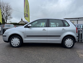 Used Volkswagen Polo 2003 for sale - 77784646: Photo