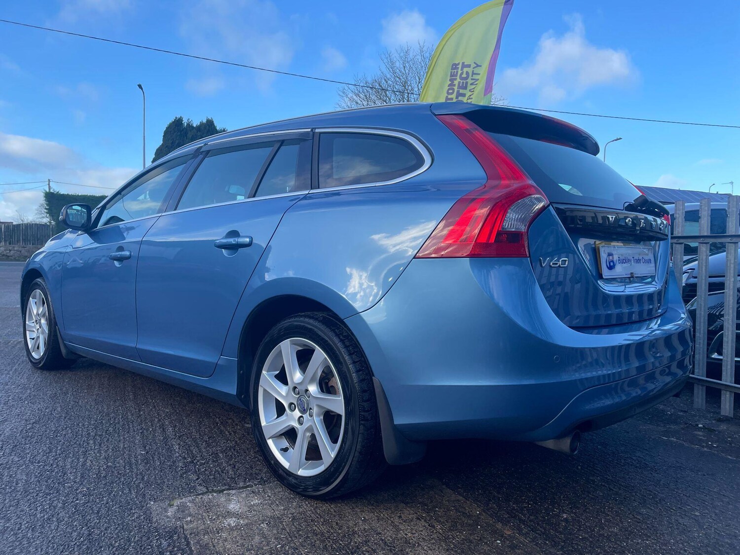 Used Volvo V60 for sale - 76865255: Photo 10