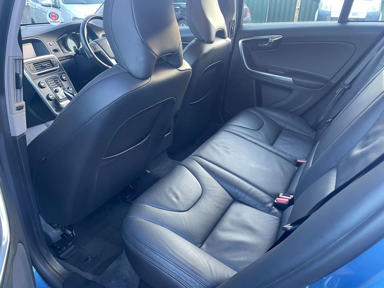 Used Volvo V60 for sale - 76865255: Photo 17