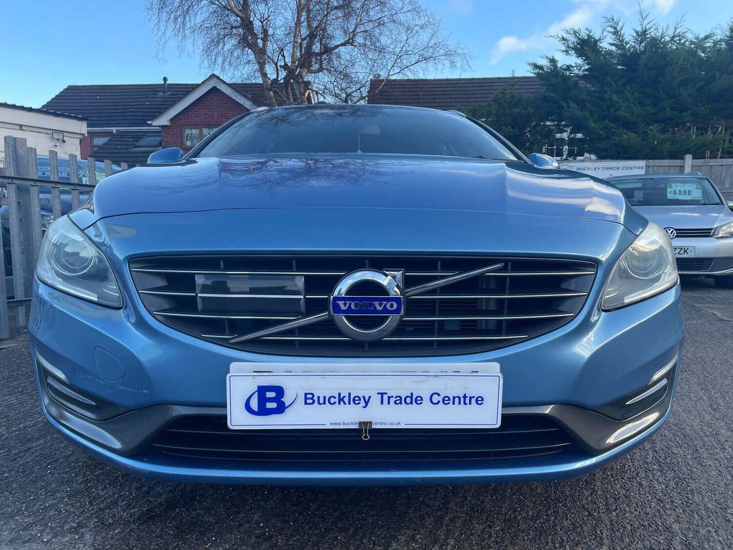 Used Volvo V60 for sale - 76865255: Photo 3