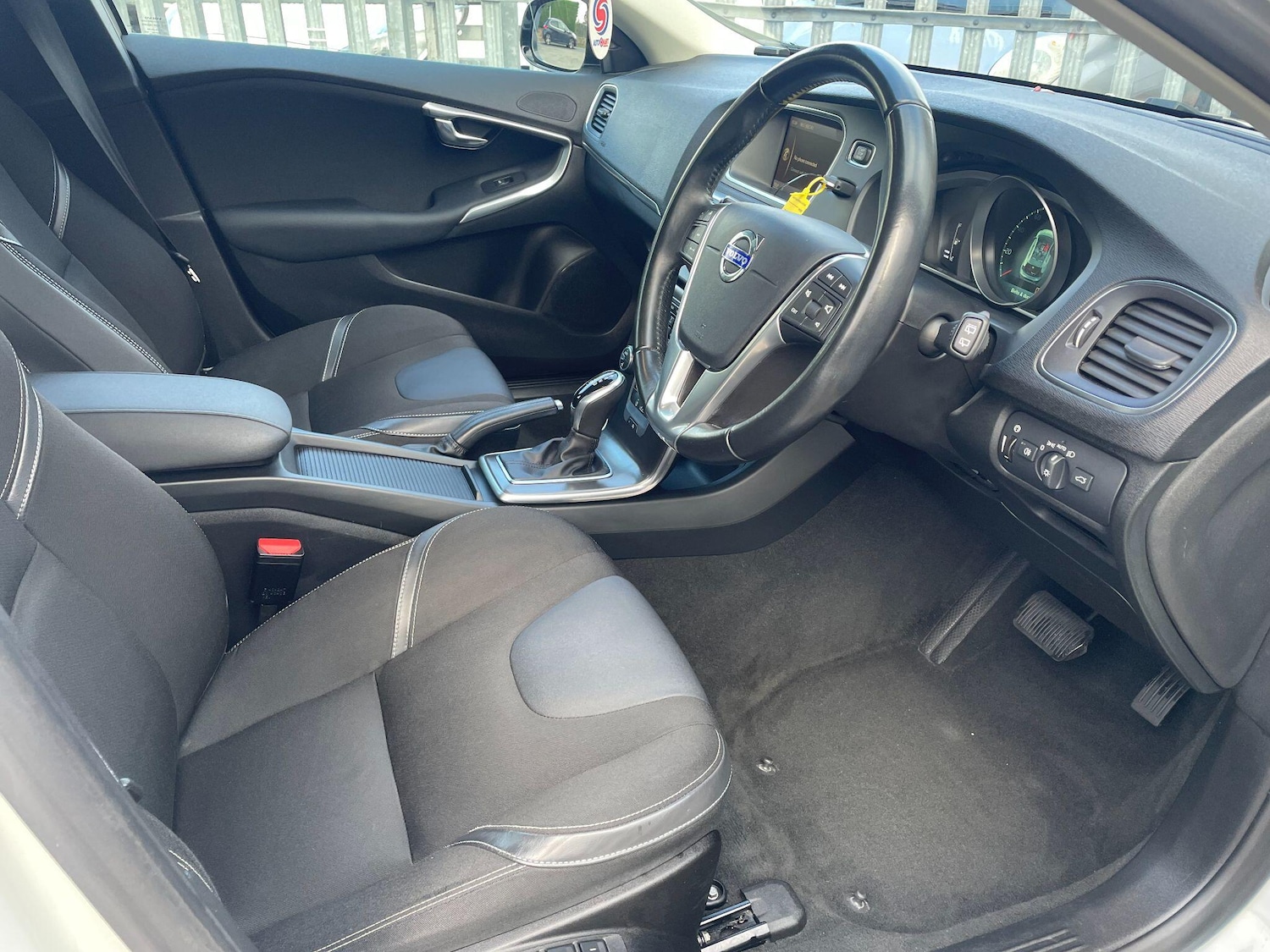 Used Volvo V40 2025 for sale - 76538868: Photo 14