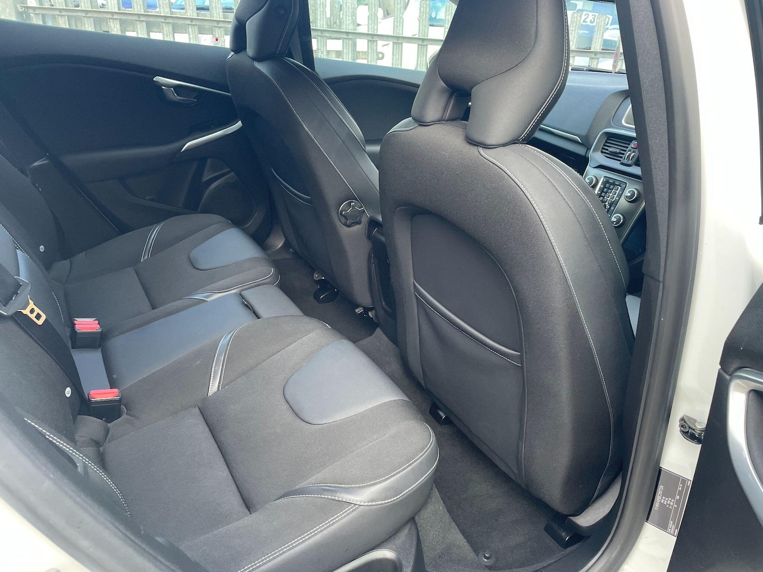 Used Volvo V40 2025 for sale - 76538868: Photo 15