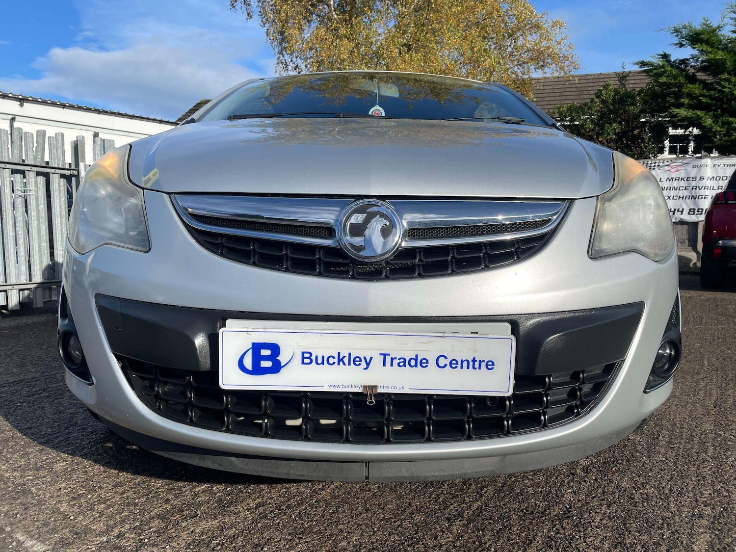 Used Vauxhall Corsa 2012 for sale - 76377979: Photo 3