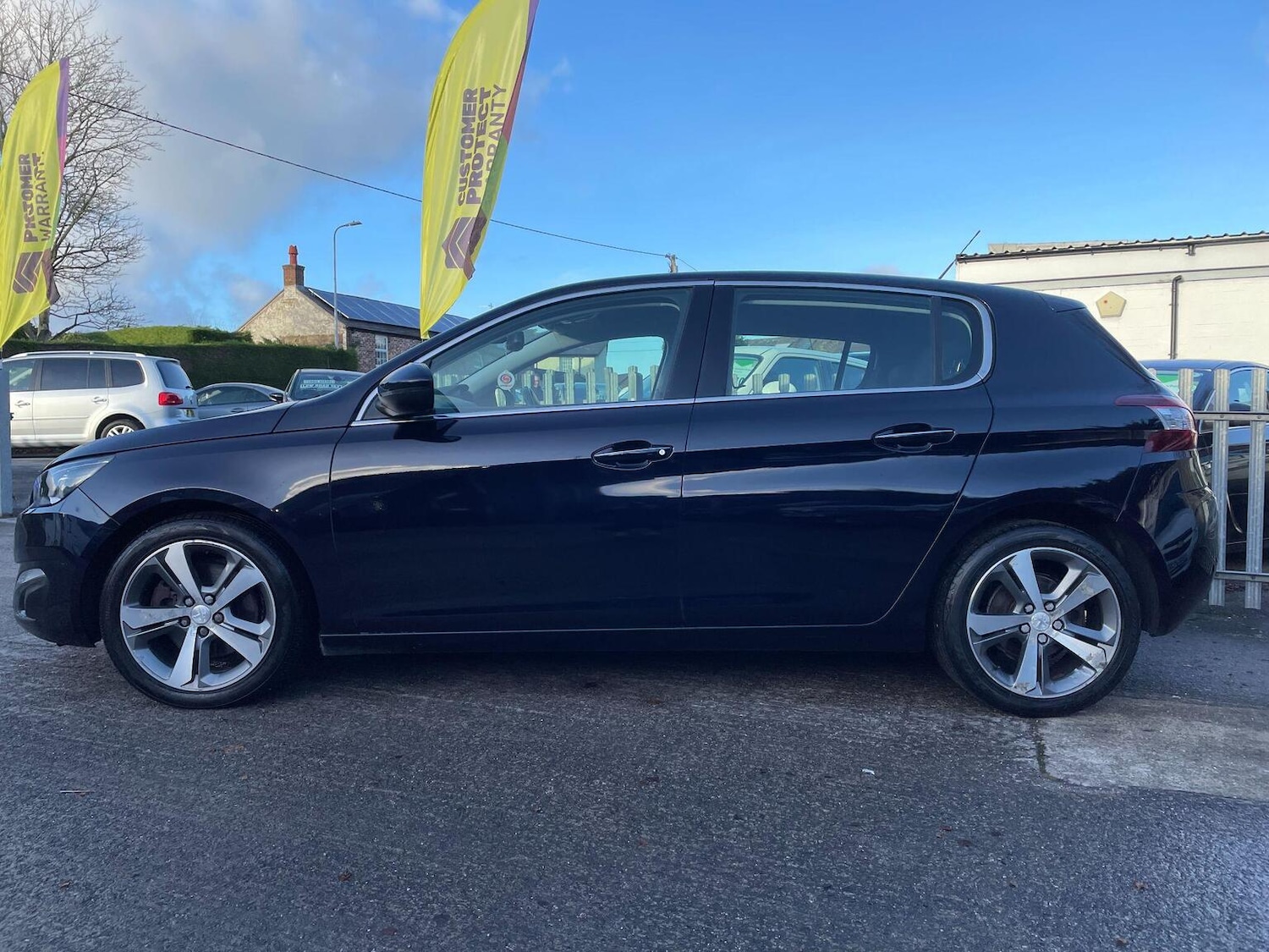 Used Peugeot 308 2015 for sale - 78149893: Photo 2