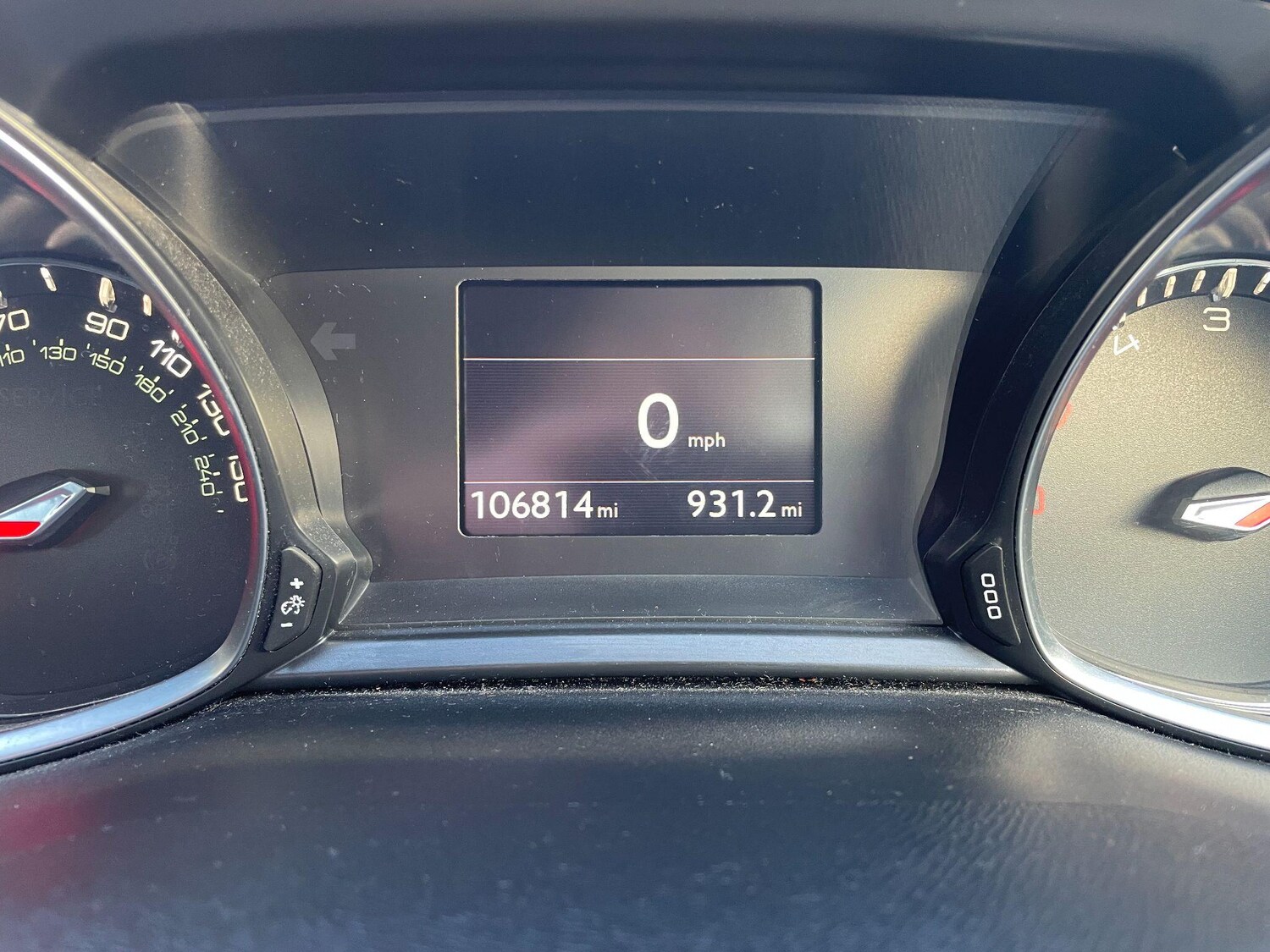 Used Peugeot 308 2015 for sale - 76936007: Photo 19