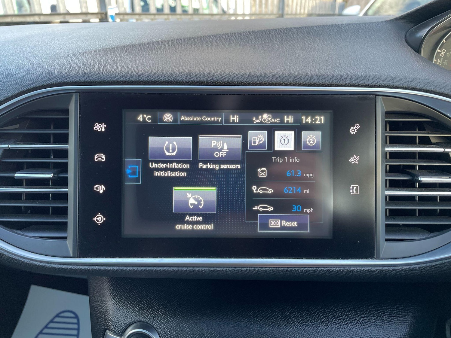 Used Peugeot 308 2015 for sale - 76936007: Photo 30