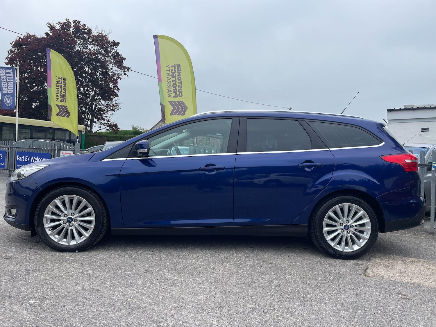 Used Ford Focus 2016 for sale - 76990223: Photo 2