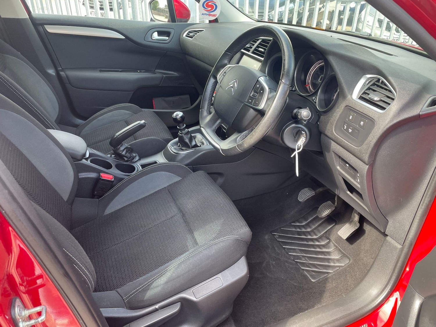 Used Citroen C4 2018 for sale - 76572090: Photo 14