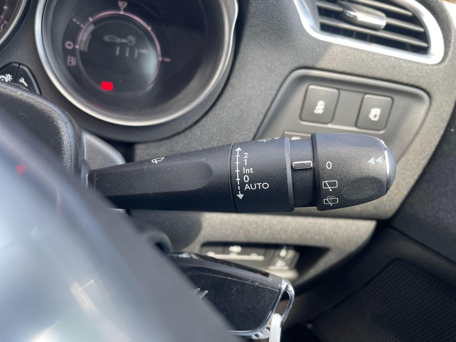 Used Citroen C4 2018 for sale - 76572090: Photo 25