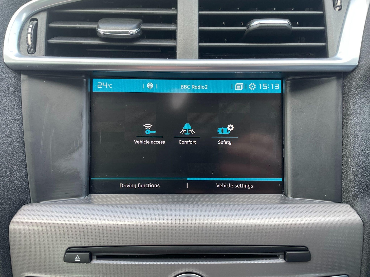 Used Citroen C4 2018 for sale - 76572090: Photo 34