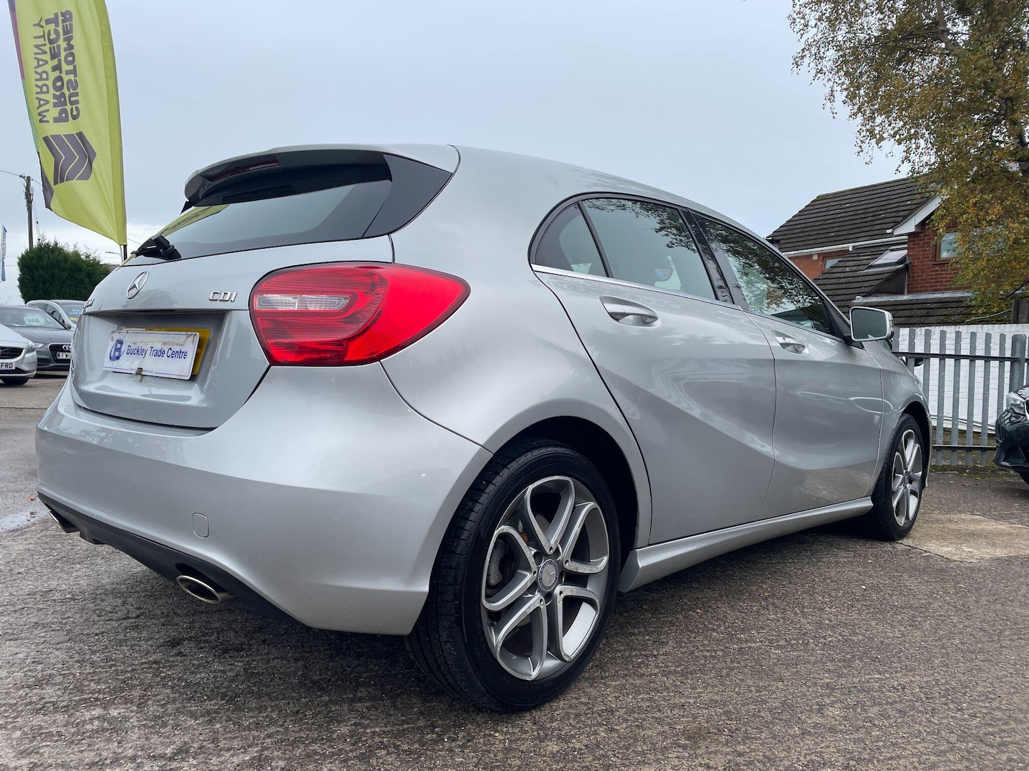 Used Mercedes-Benz A-Class 2015 for sale - 76398734: Photo 8