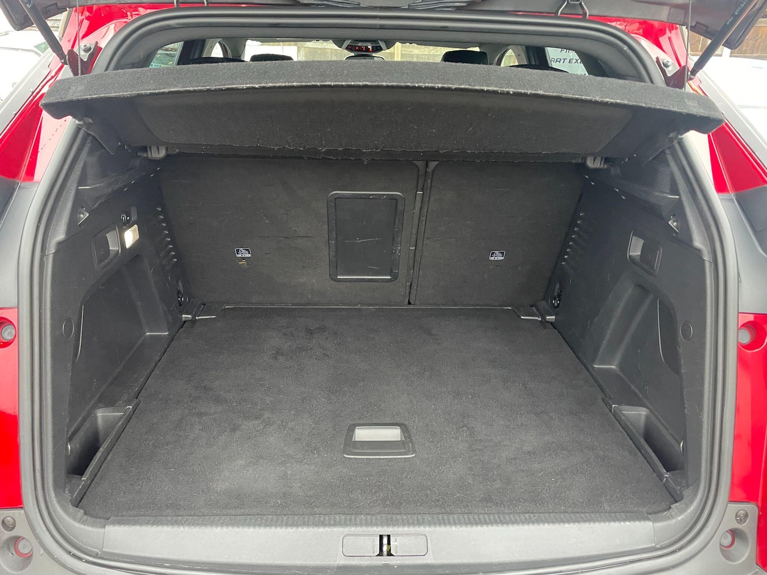 Used Peugeot 3008 2017 for sale - 76484284: Photo 18