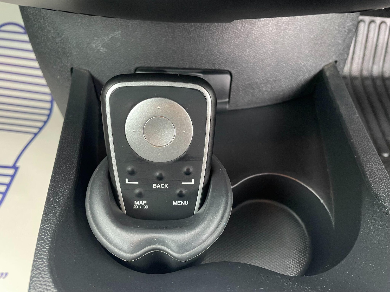 Used Renault Clio 2011 for sale - 76572978: Photo 30