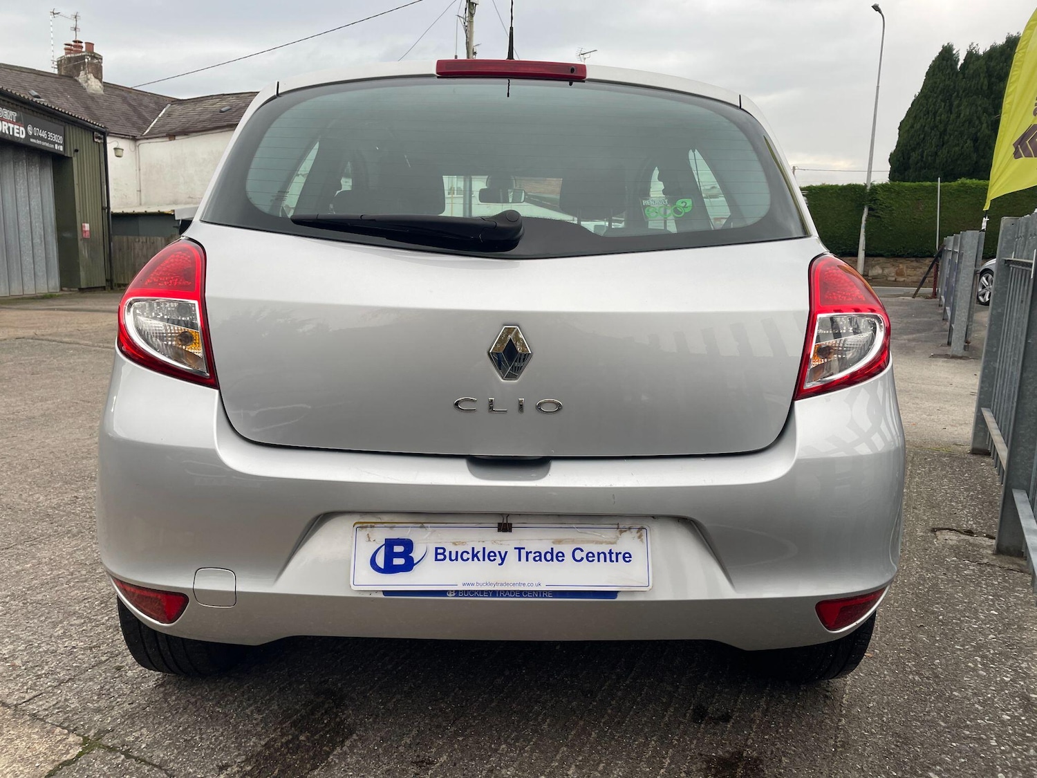 Used Renault Clio 2011 for sale - 76572978: Photo 4