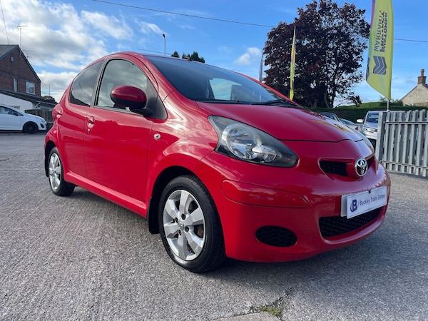Used Toyota AYGO 2011 for sale - 76042000: Photo 5
