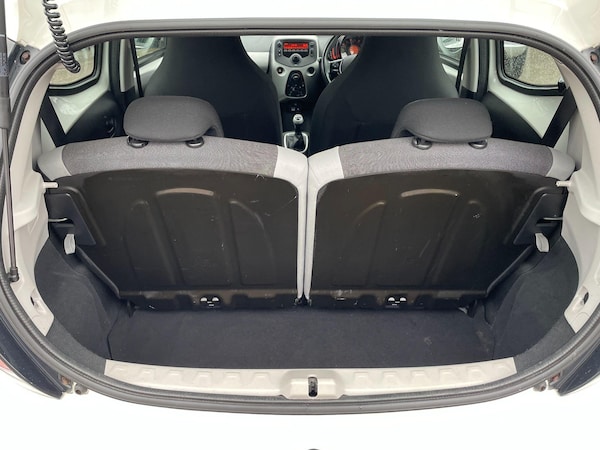 Used Toyota AYGO 2015 for sale - 76166913: Photo 17