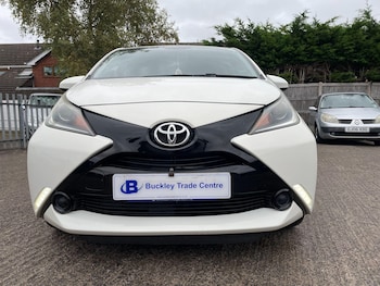 Used Toyota AYGO 2015 for sale - 76166913: Photo 3
