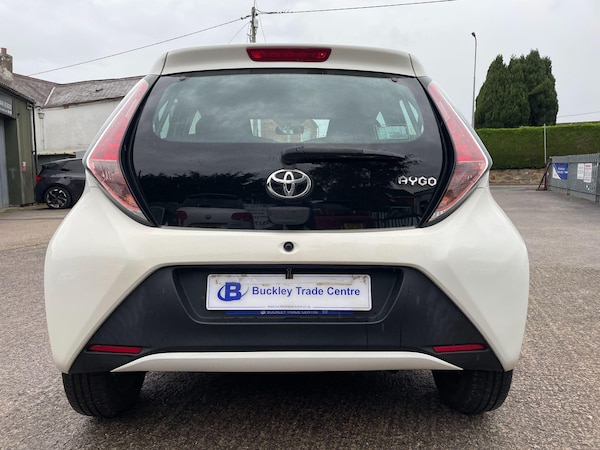 Used Toyota AYGO 2015 for sale - 76166913: Photo 4