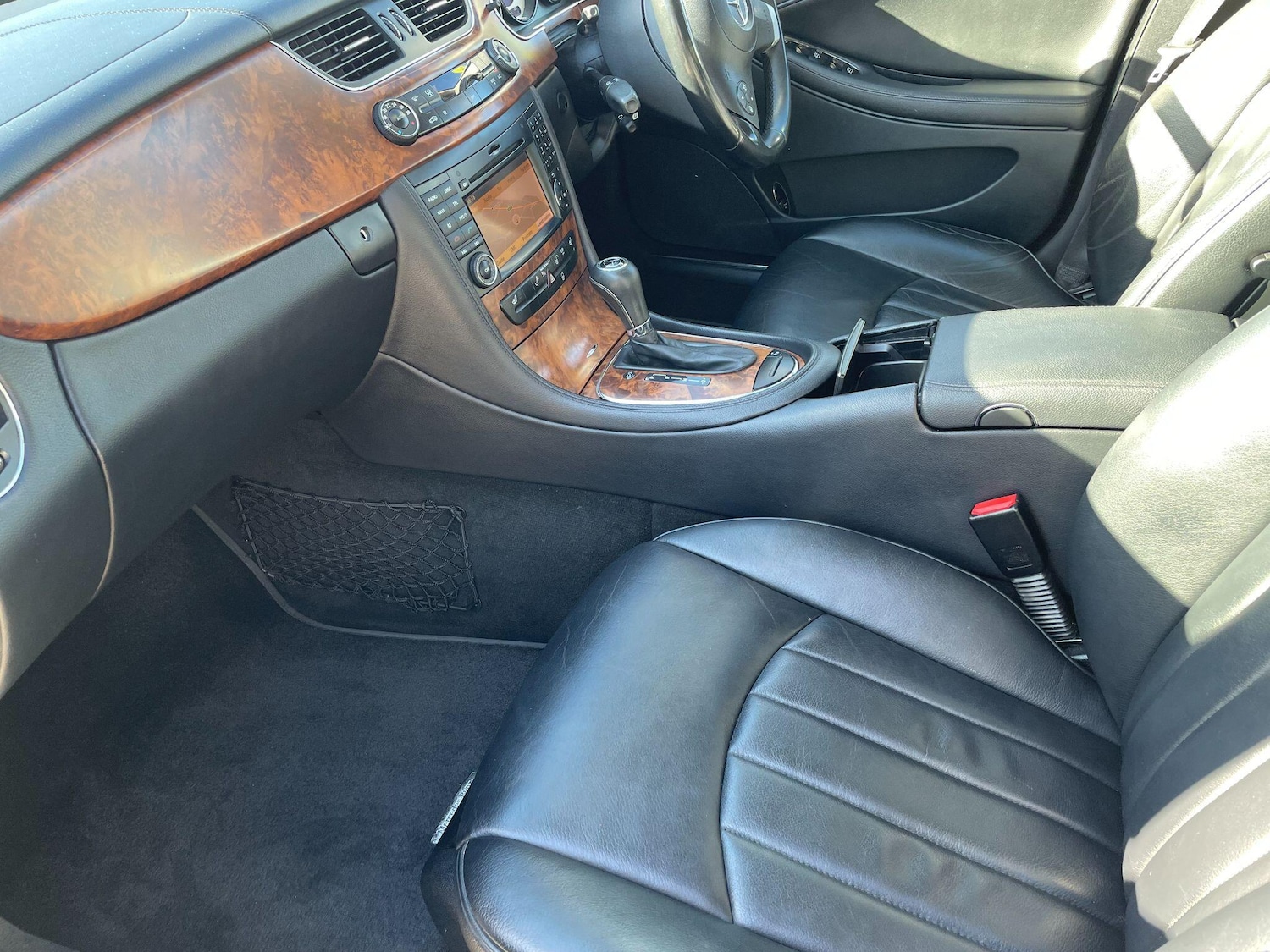 Used Mercedes-Benz CLS 2010 for sale - 76485426: Photo 10